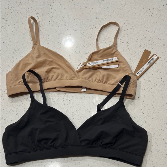 NWT Skims Crossover Bralette Onyx & Clay Medium bundle